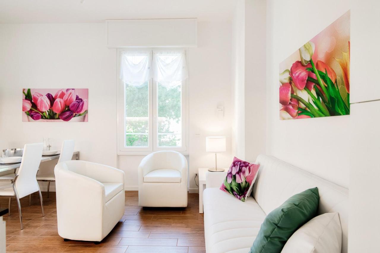 White Loft Como Central - The House Of Travelers Exterior foto