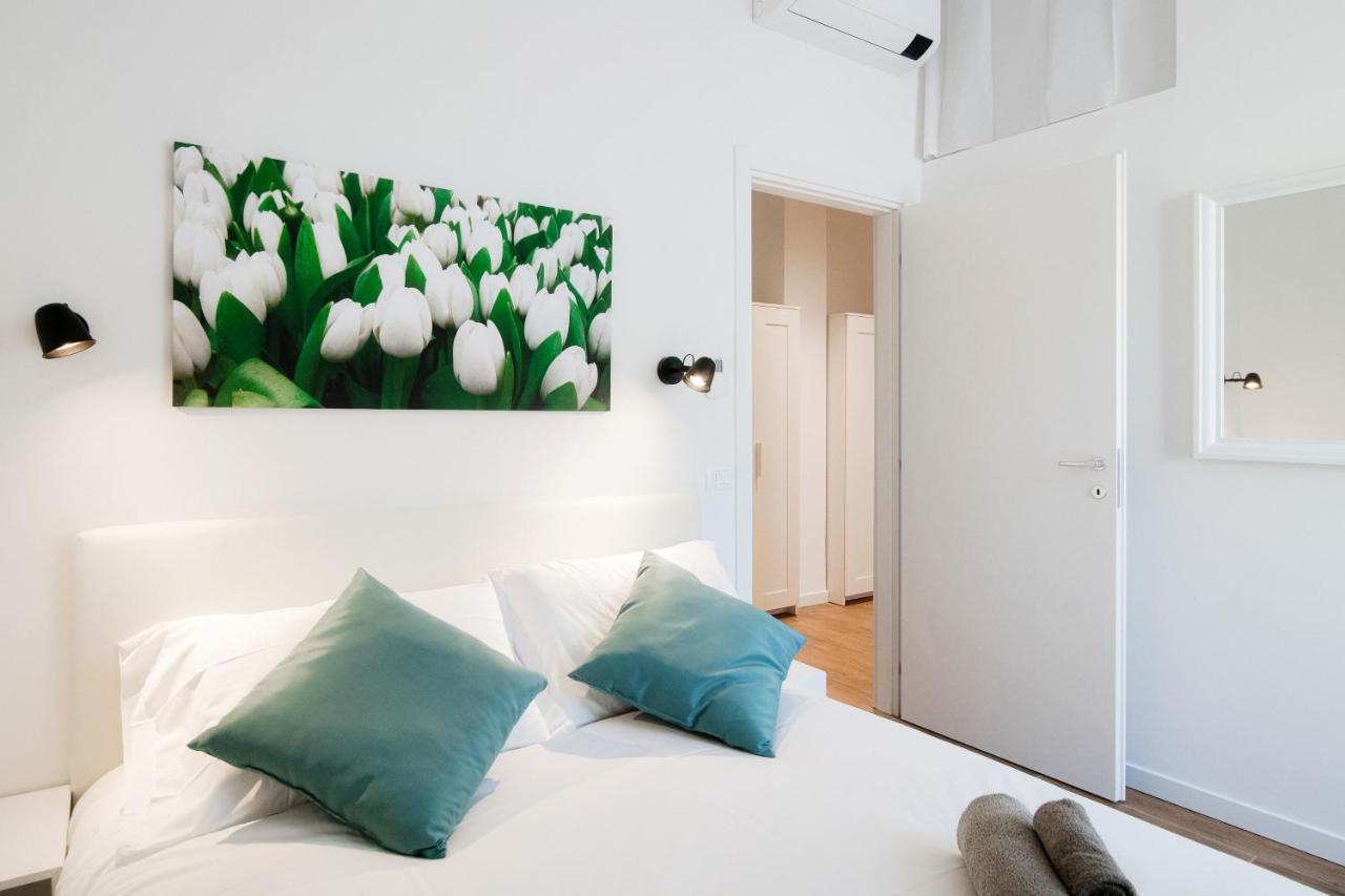 White Loft Como Central - The House Of Travelers Exterior foto