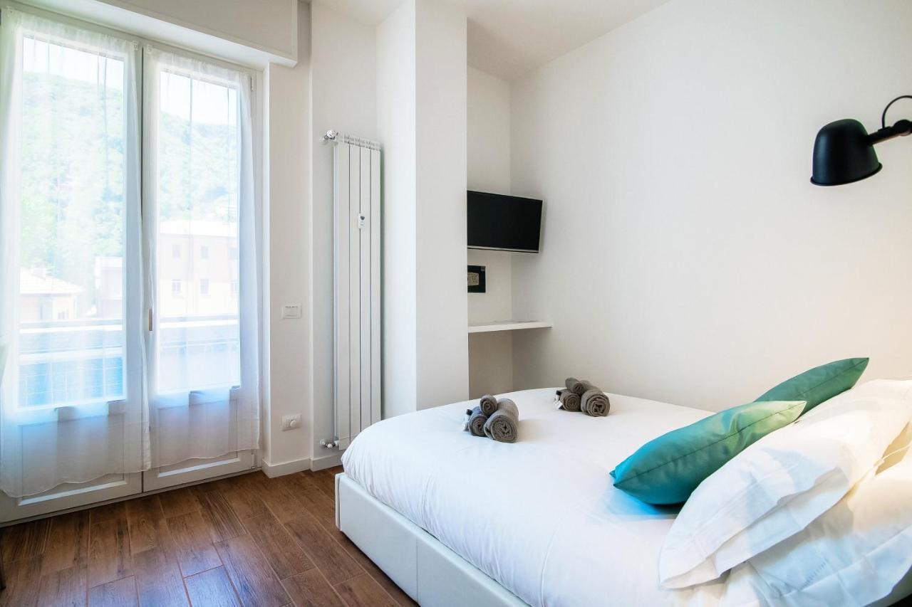 White Loft Como Central - The House Of Travelers Exterior foto