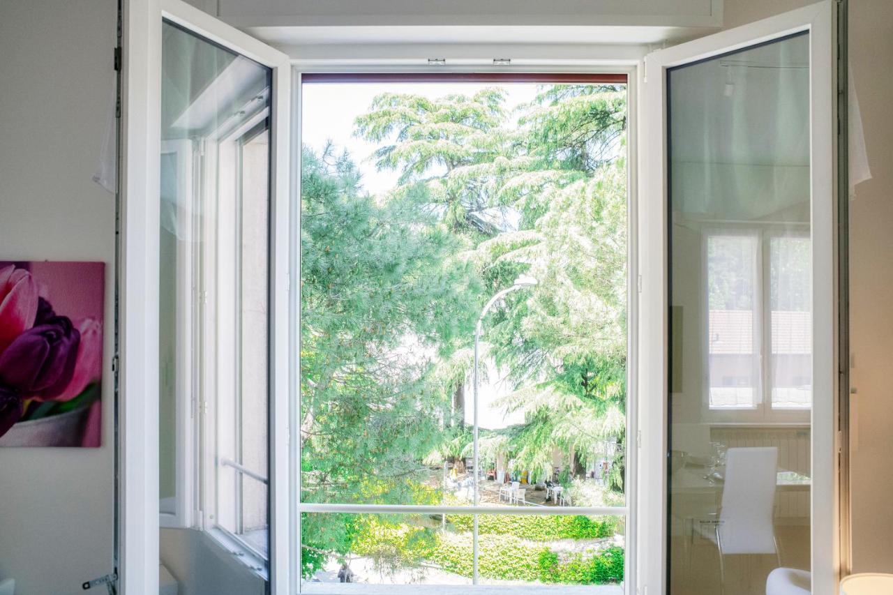White Loft Como Central - The House Of Travelers Exterior foto