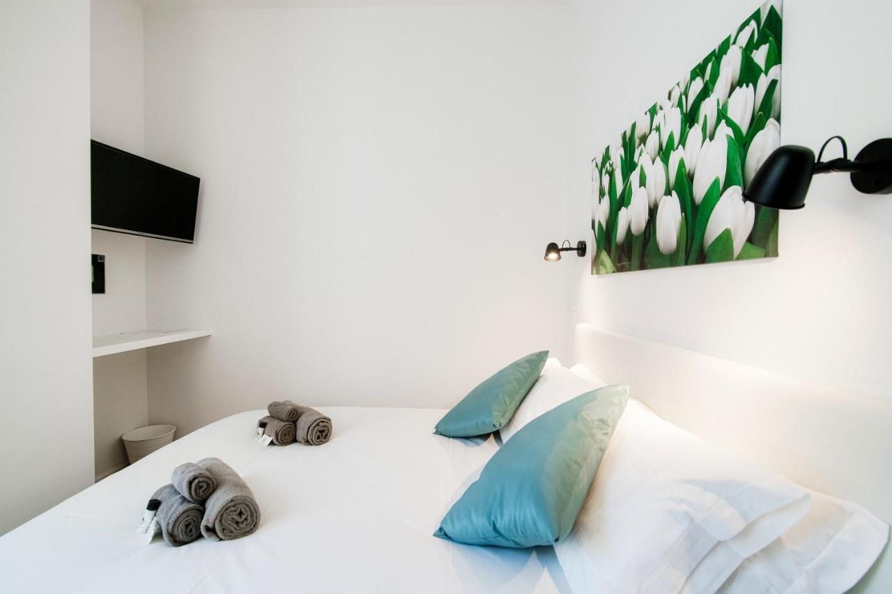 White Loft Como Central - The House Of Travelers Exterior foto