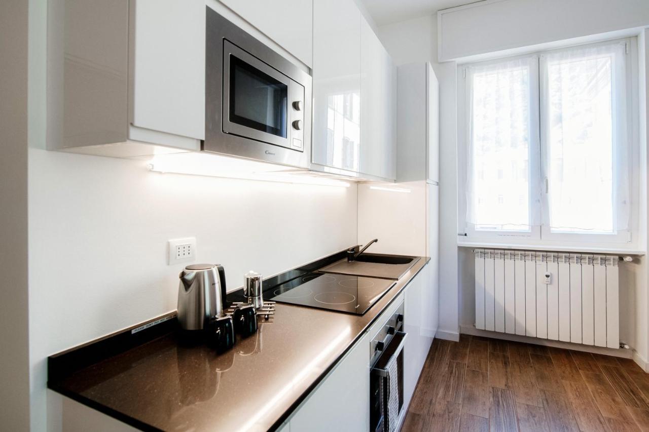 White Loft Como Central - The House Of Travelers Exterior foto