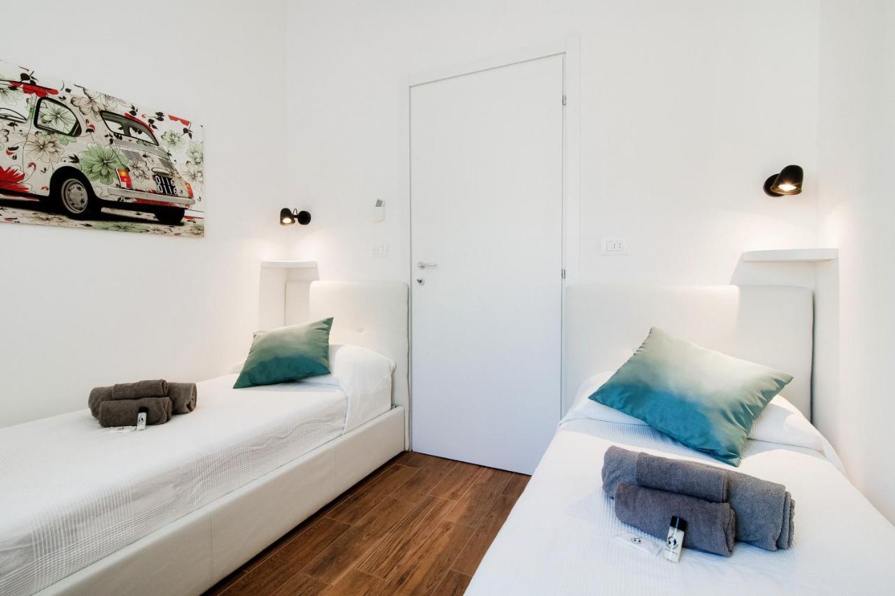 White Loft Como Central - The House Of Travelers Exterior foto
